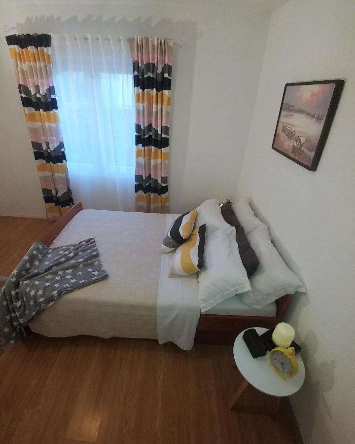 Apartments Pipi Pakostane Ngoại thất bức ảnh