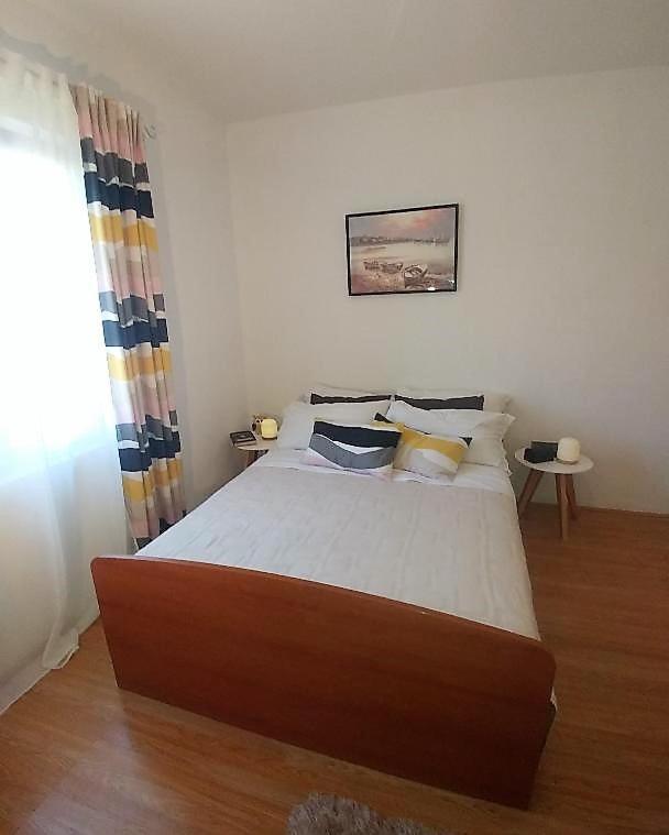 Apartments Pipi Pakostane Ngoại thất bức ảnh