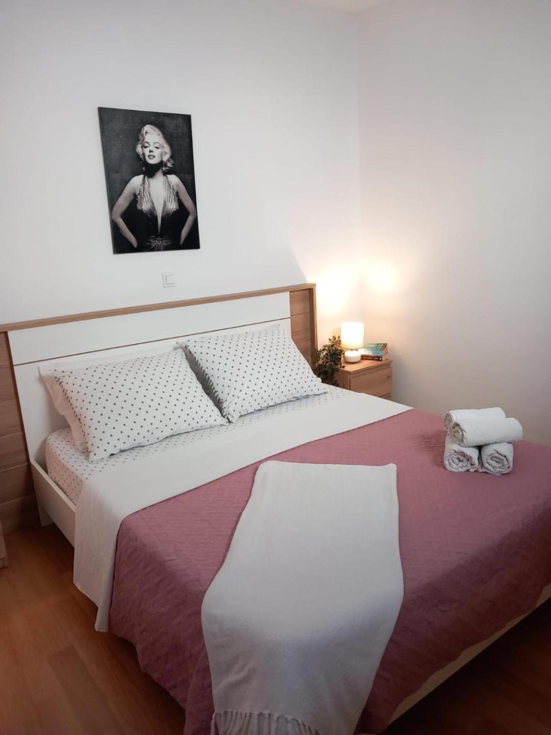 Apartments Pipi Pakostane Ngoại thất bức ảnh