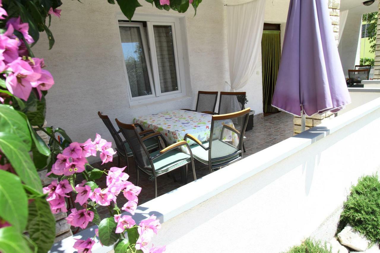 Apartments Pipi Pakostane Ngoại thất bức ảnh