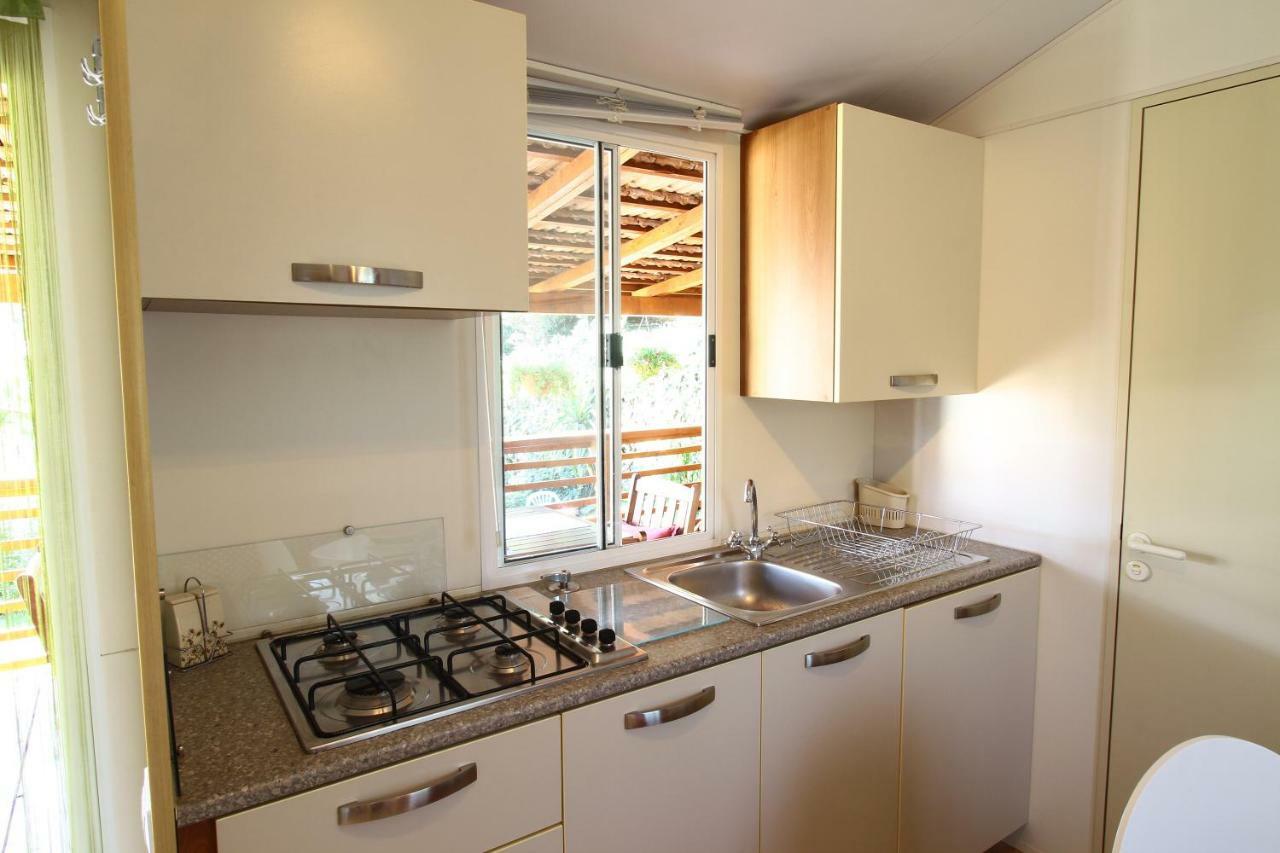 Apartments Pipi Pakostane Ngoại thất bức ảnh
